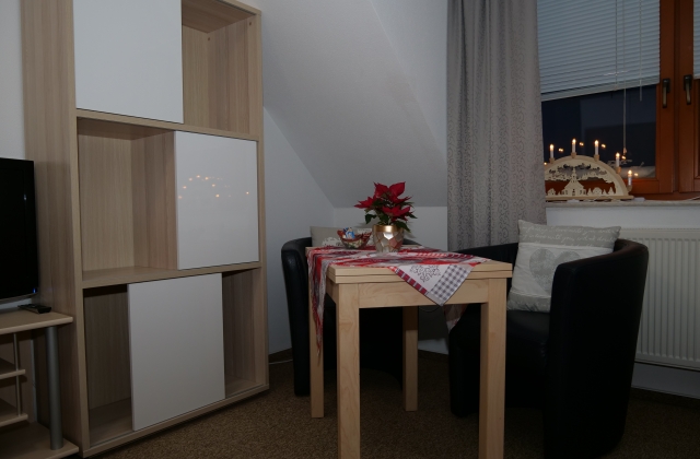 Ferienvermietung Engelstädter &middot; DZ mit Miniküche