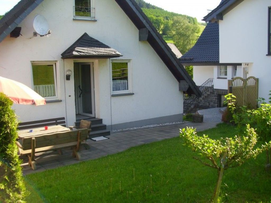 Ferienhaus Margarete in Schmallenberg-Kirchrarbach - Herr Bücker