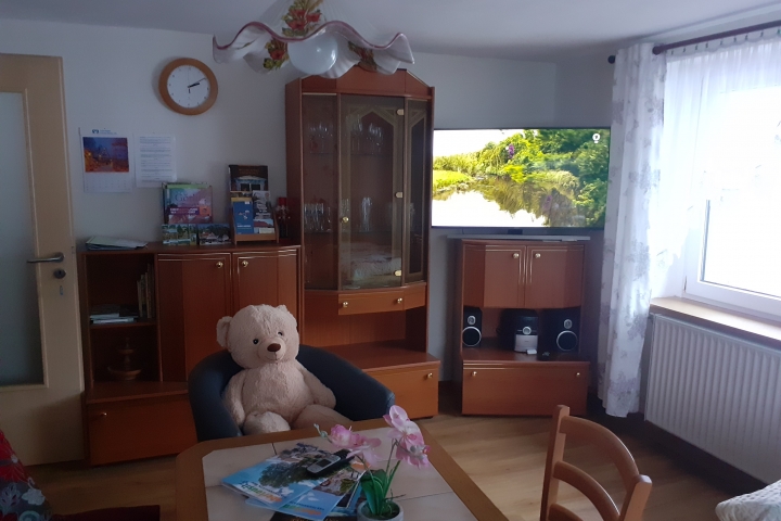 Zum Hecht Ferienwohnungen & Zimmer Innen 1